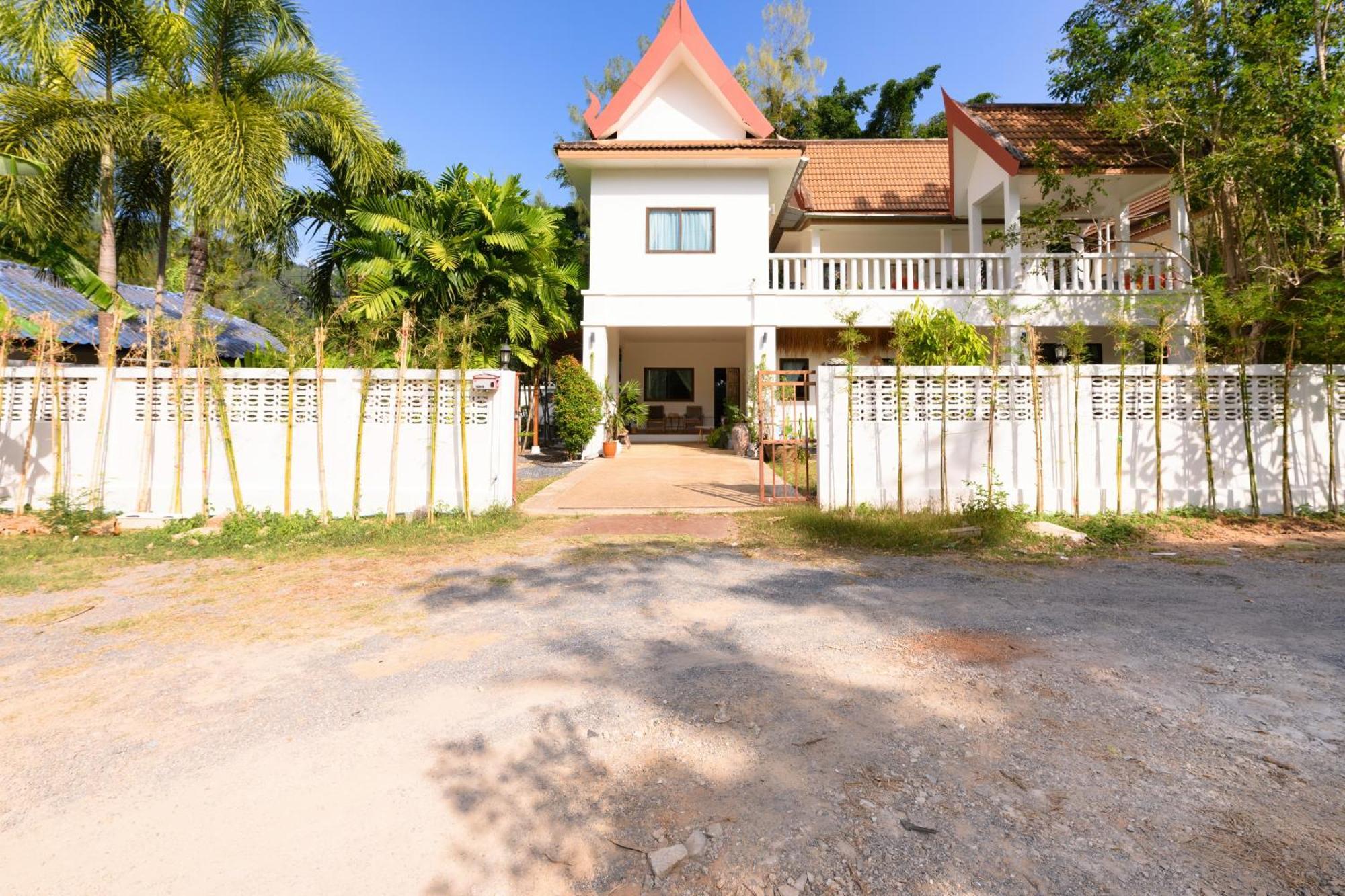 Beachfront Pool Villa Камала Экстерьер фото